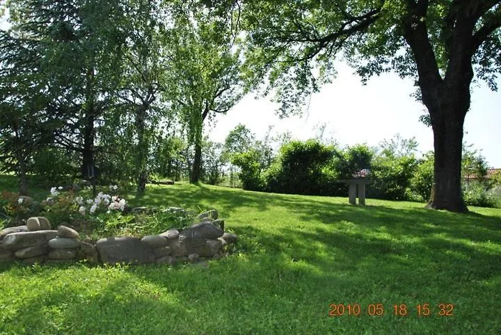 B&B La vecchia quercia Home Restaurant Fornovo di Taro Bed and breakfast